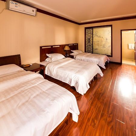 Yinfeng Hotel ต้าหลี่ ภายนอก รูปภาพ