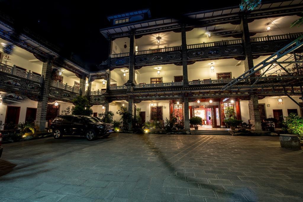 Yinfeng Hotel ต้าหลี่ ภายนอก รูปภาพ