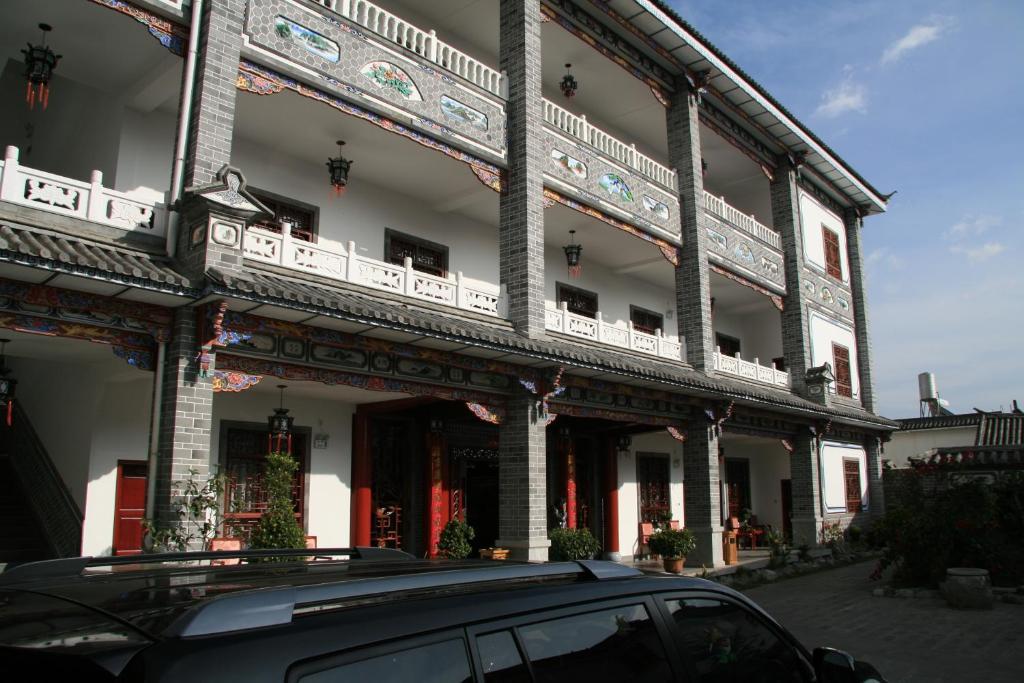 Yinfeng Hotel ต้าหลี่ ภายนอก รูปภาพ