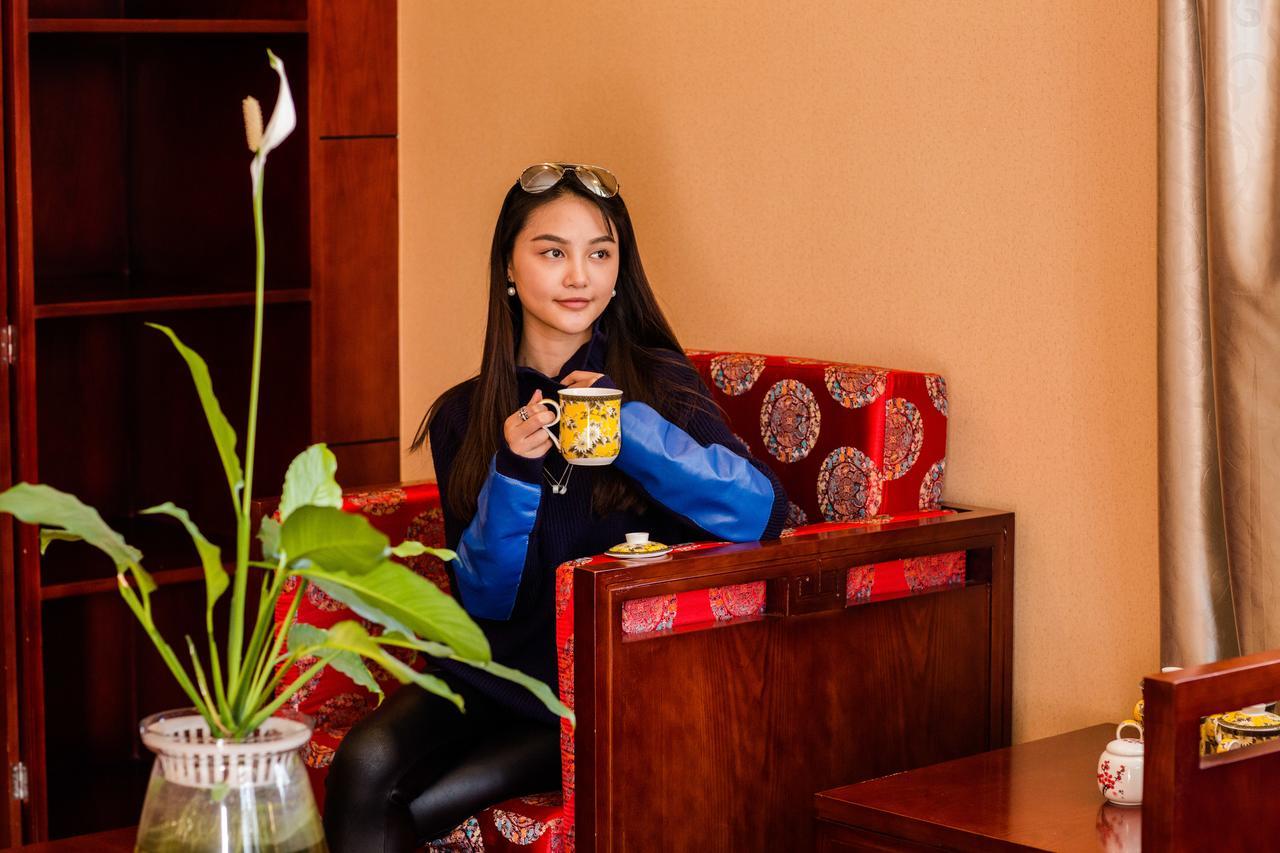 Yinfeng Hotel ต้าหลี่ ภายนอก รูปภาพ