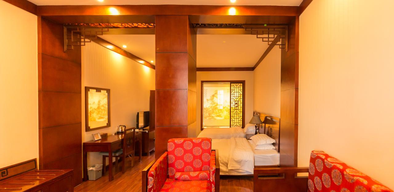 Yinfeng Hotel ต้าหลี่ ภายนอก รูปภาพ